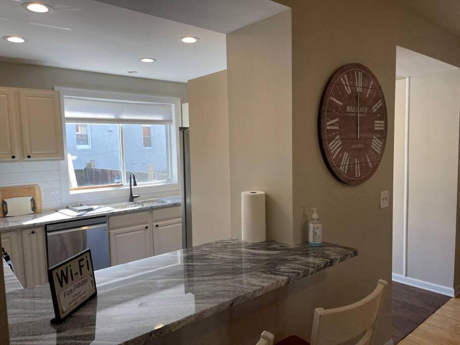 The Gray House By Gallaudet 4 Bedroom 3 Ba Washington Exterior foto